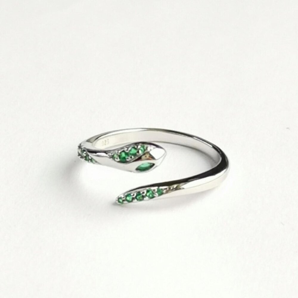 Green Chrome Diopside Eyes sterling silver snake ring serpent size 7 🆕